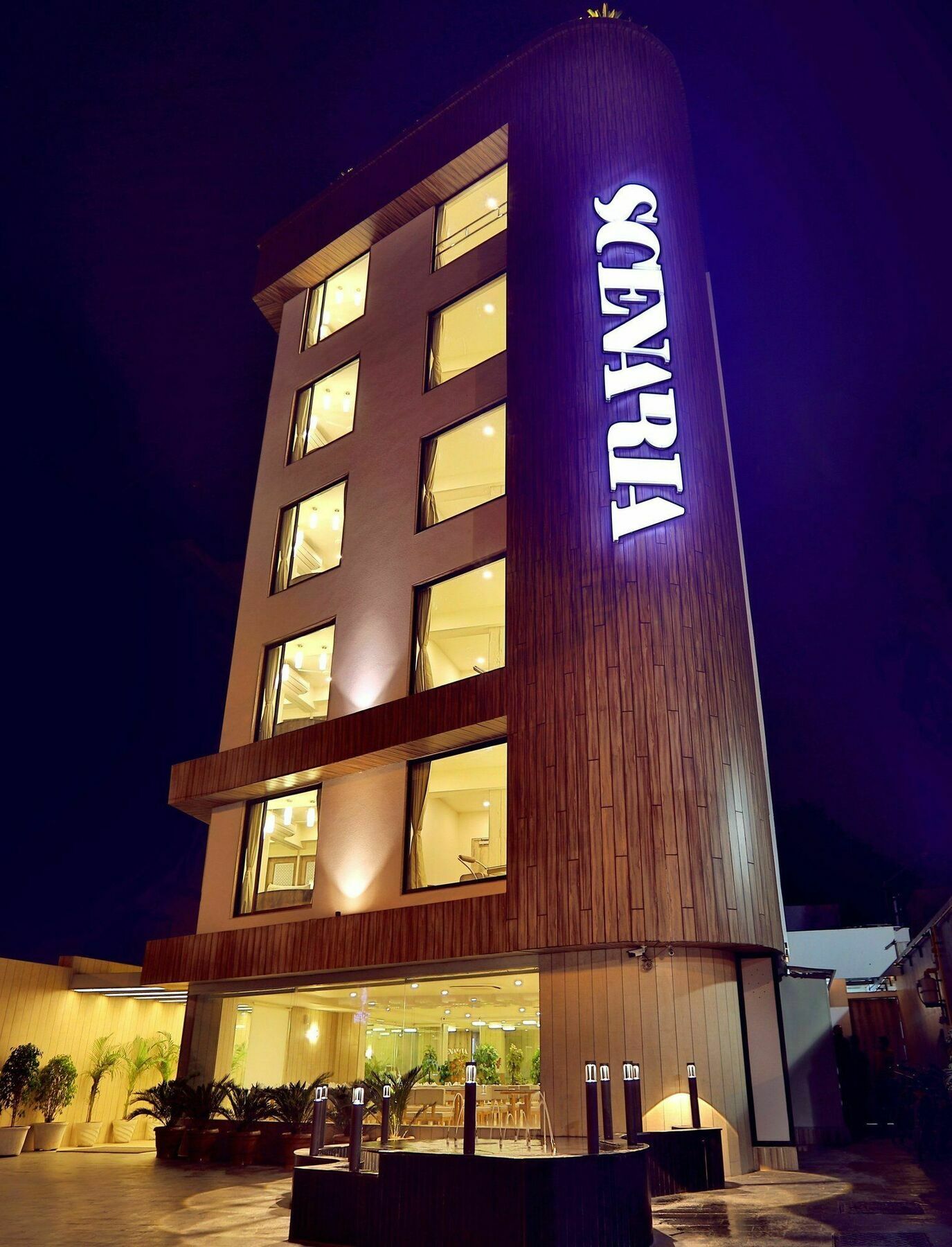 Scenaria Hotel Ahmedabad Extérieur photo